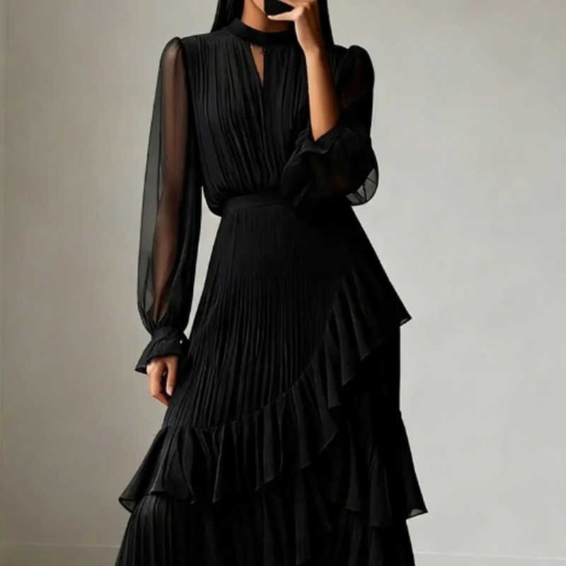 Robe midi élégante avec plis et bordures